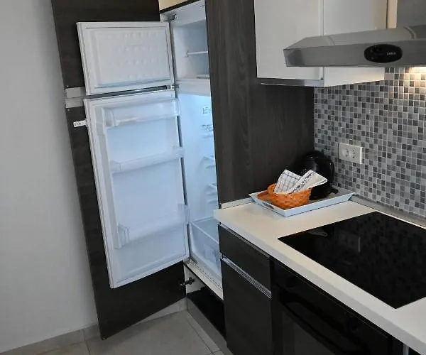 Tea Pag דירה פג