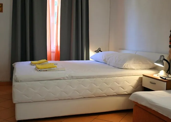 Tea Pag דירה פג