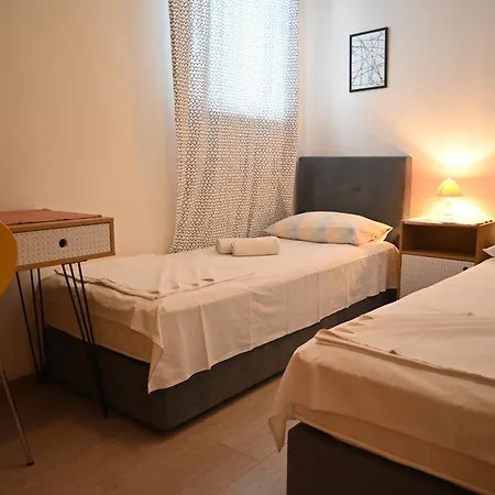 Tea Pag Apartmán Pag Town